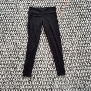 TNA Leggings - Aritzia